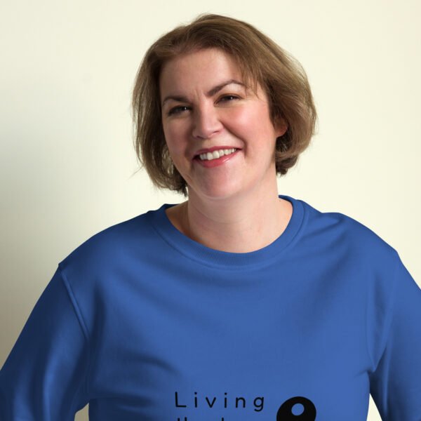 Unisex organic sweatshirt One rental - Image 15