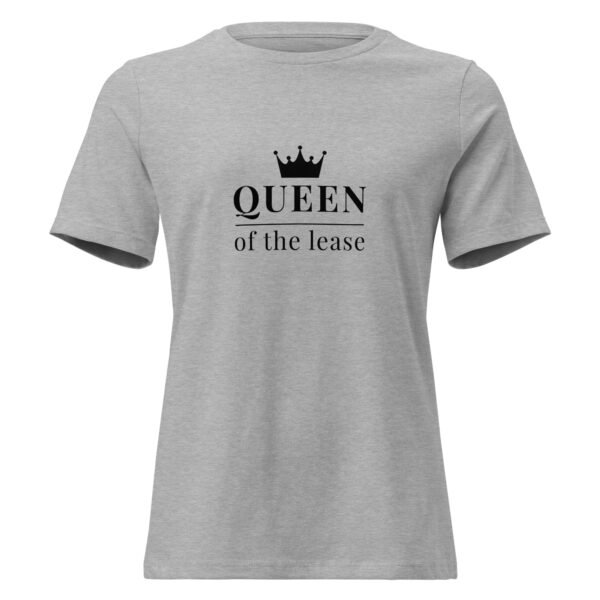 Women's Relaxed T-Shirt Queen - Image 9