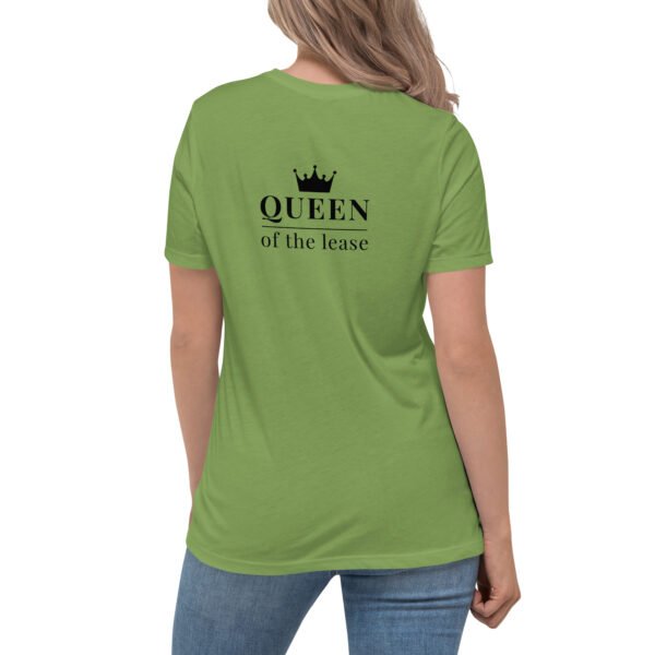 Women's Relaxed T-Shirt Queen - Image 7