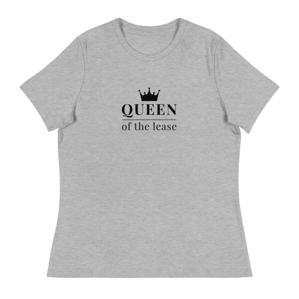 Women's Relaxed T-Shirt Queen - Image 61