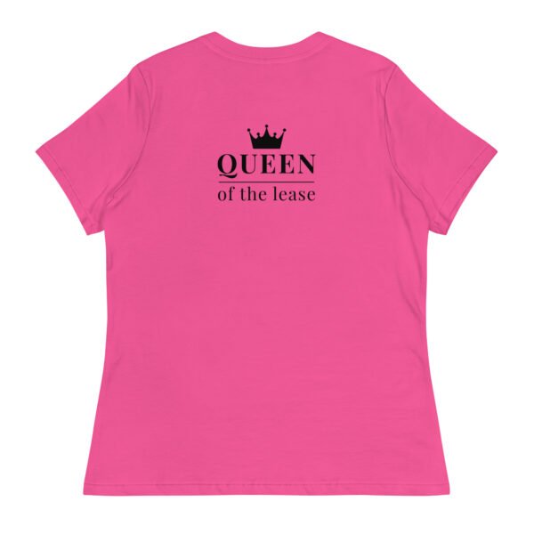 Women's Relaxed T-Shirt Queen - Image 50