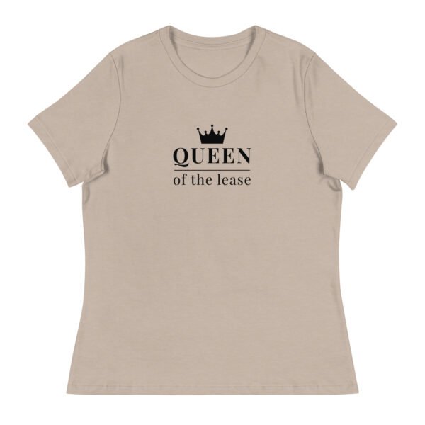 Women's Relaxed T-Shirt Queen - Image 64