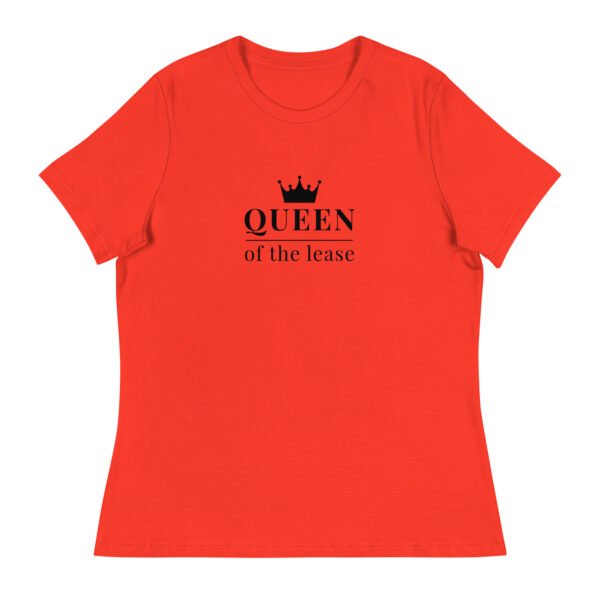 Women's Relaxed T-Shirt Queen - Image 43